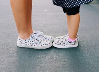 7 Reasons To Use A Travel Specialist On Your Next Disney Vacation destin 30a moms disney specialist