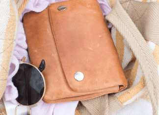 beach bag must haves destin 30a moms